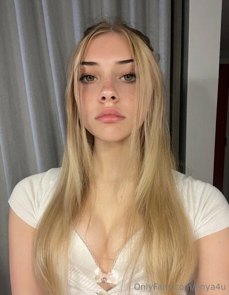 enya4u nudes actress gallery