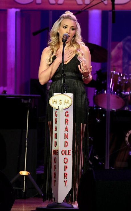 Jamie Lynn Spears model high quality images