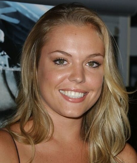 Agnes Bruckner star free img