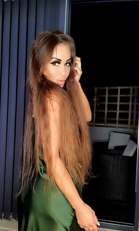 ladyamandarendall perfect model pictures