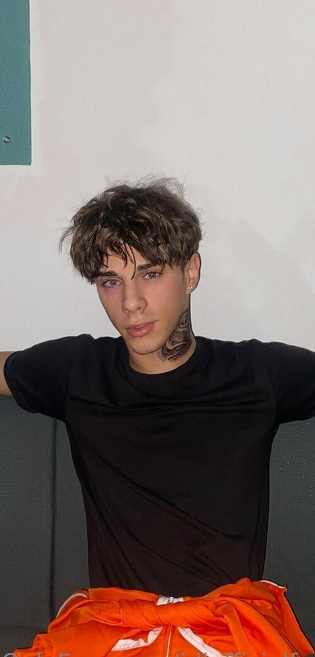 jdlofficialfree hot model img