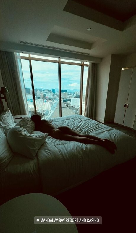 lapeytattoo sex star images