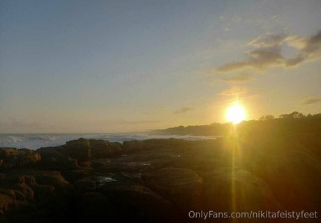 nikitafeistyfeet hot actress gallery