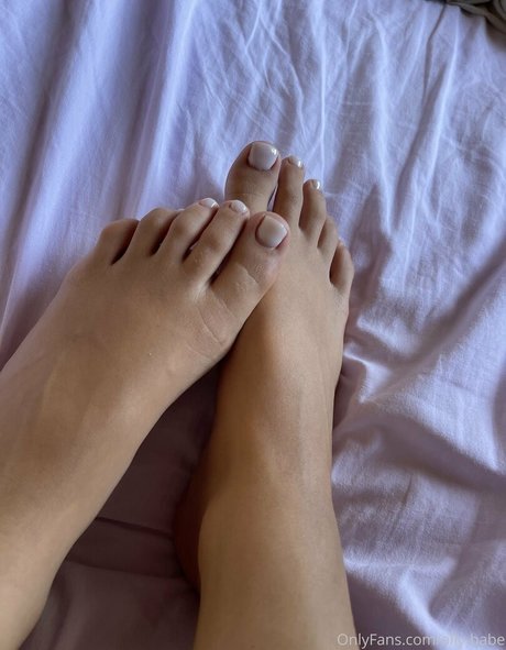 ally babe porn actress photos