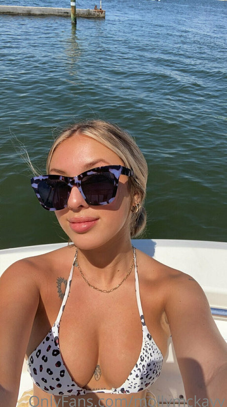 mollymckayy star pornographic images