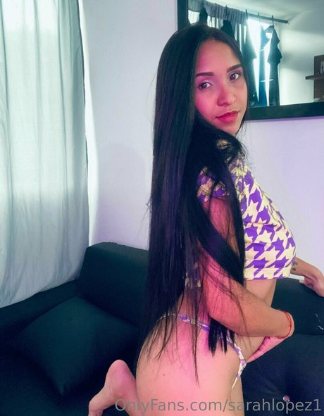 sarahlopez1 model pretty picture