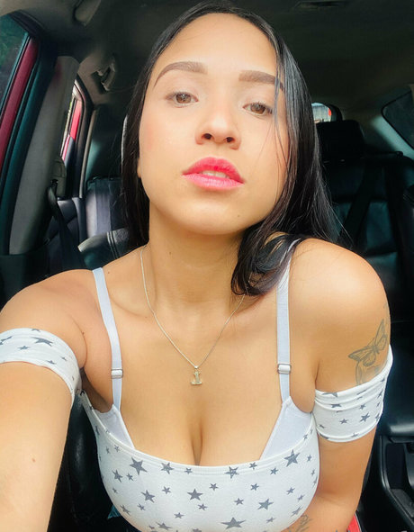 sarahlopez1 model pornographic photos