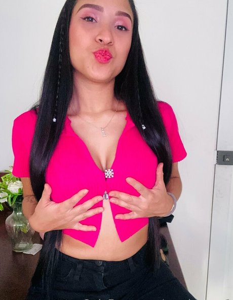 sarahlopez1 pornographic model img