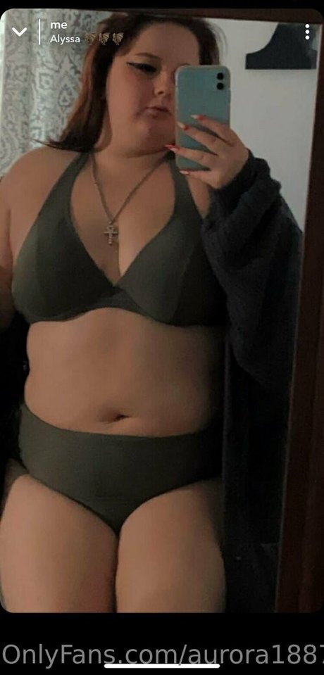 aurora188702 high quality model pic