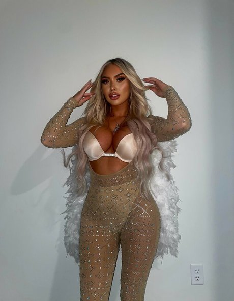 Heaven Brat model pictures