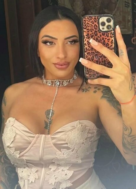 neliagold pornstar nudes photo