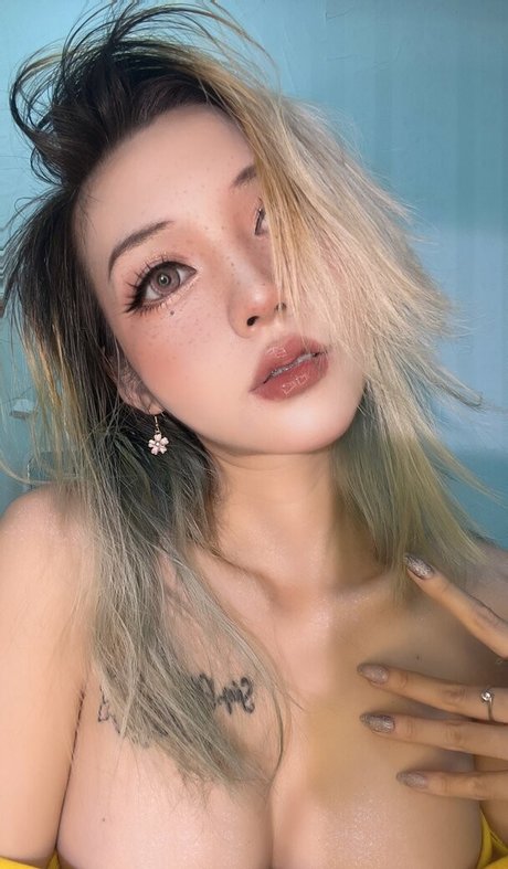 Hasuka95 exclusive star photos