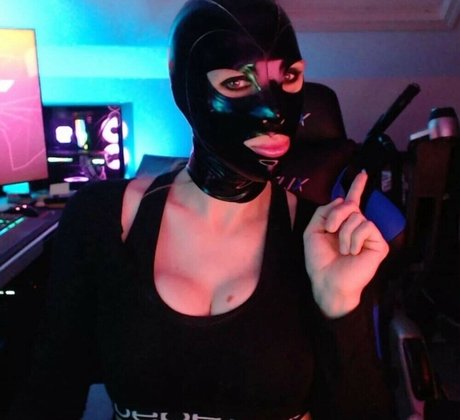 noctiflora model sexy gallery