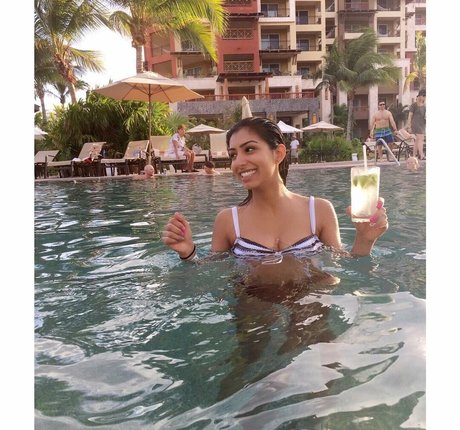 Sasha Kalra pornstar adult images