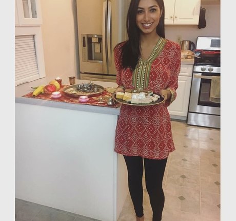 Sasha Kalra pornstar art photos