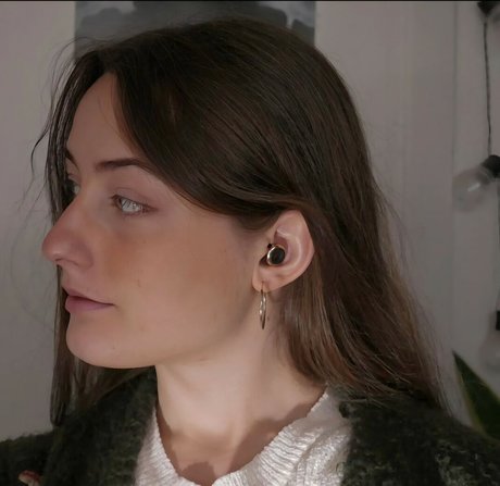 Leonie Christel hd model photo