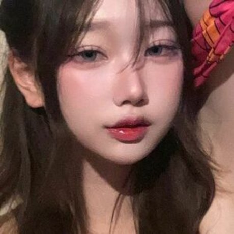 rlwndud pornstar nude pic