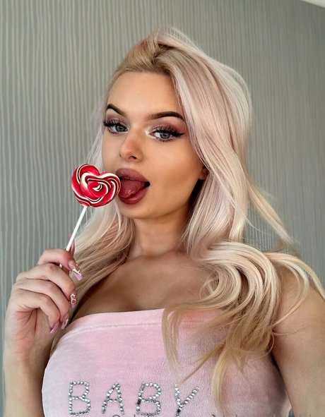 alexa barbie model porn picture