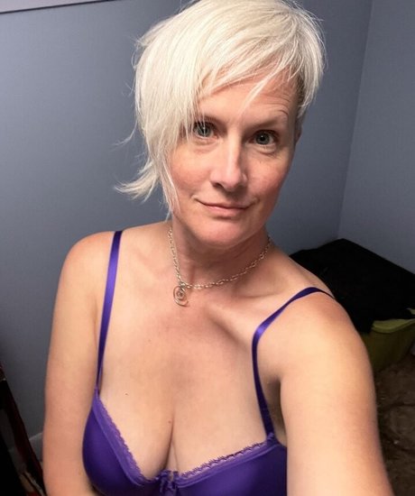 GoddexxPleasure star art picture