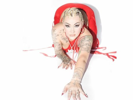 therealroyalskye pornographic star archive