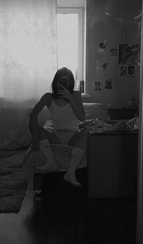 julsfuckwilton nude actress photos