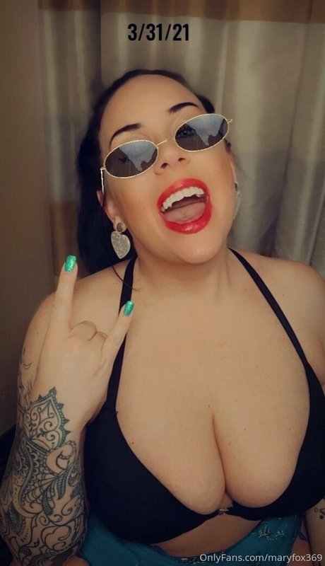 maryfox369 model sexy picture