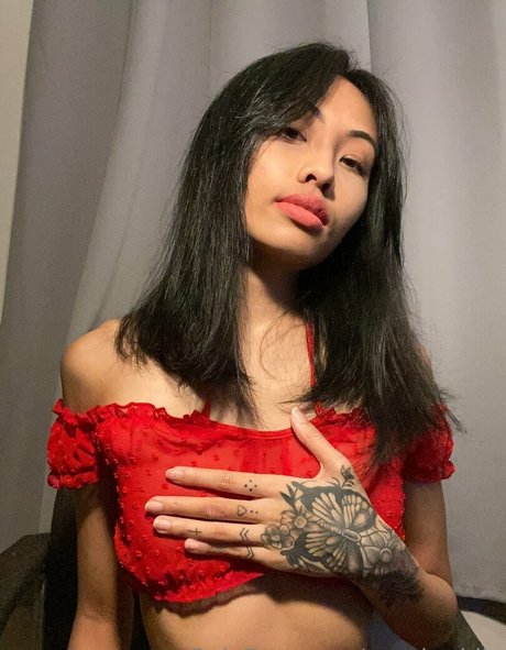 eva baddie hot pornstar image