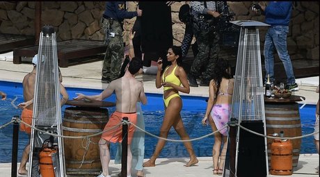 Deepika Padukone model exclusive photos