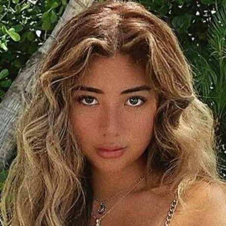 Celine Paolini top model pictures