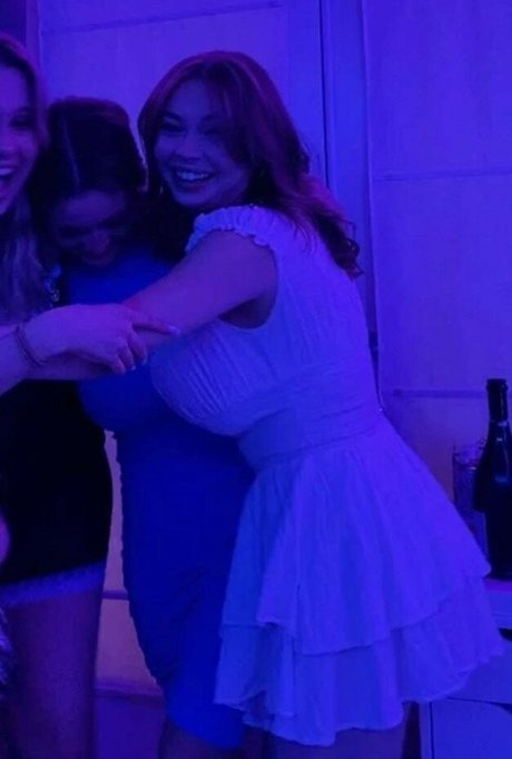 ilinamcqueen star free galleries