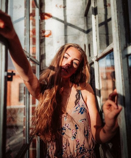 hedwigtr star adult photo