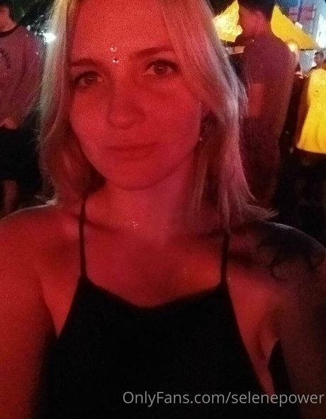 selenepower perfect star picture