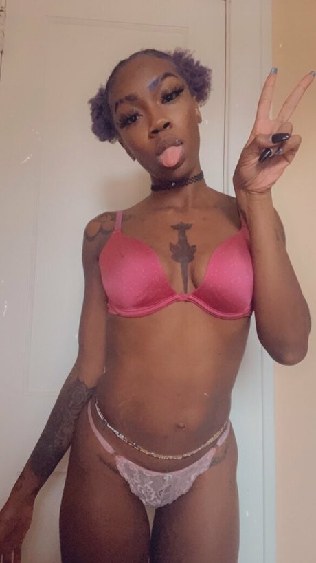 magickaltouch model adult galleries