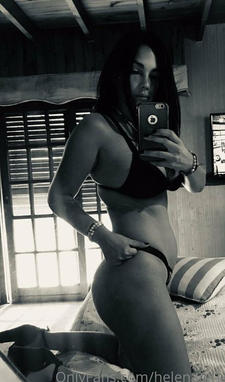 helenaok1 naked pornstar pic