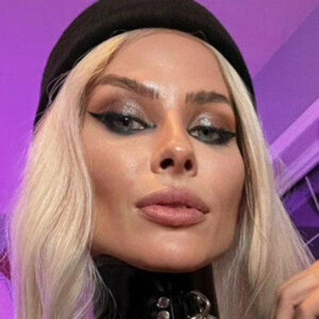 Stacy Quartz sex model pictures