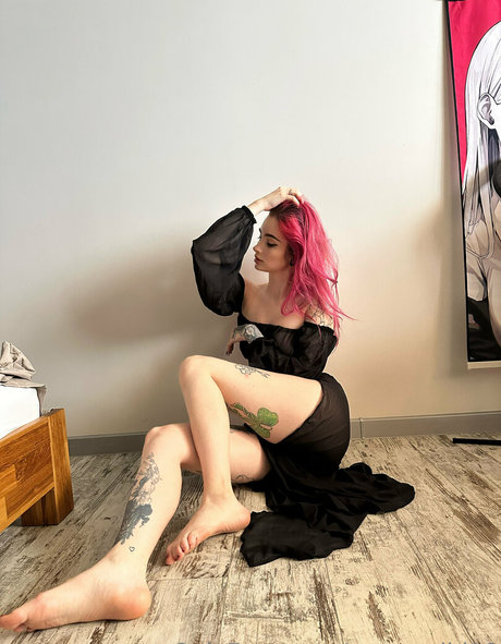 gone wild18 exclusive actress img