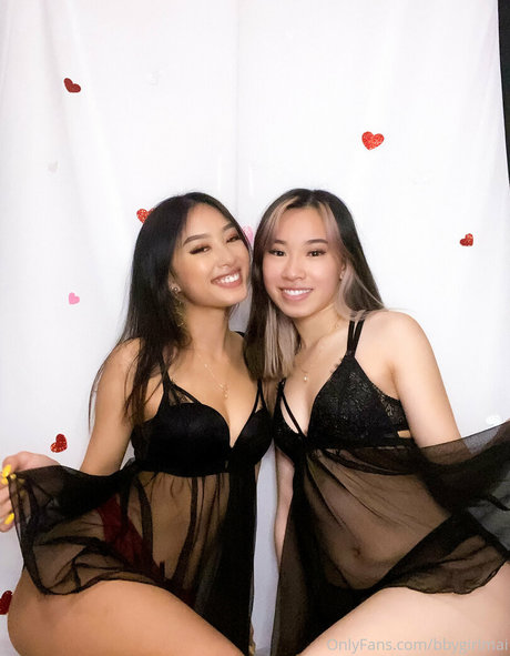 Bluekittyy art star archive