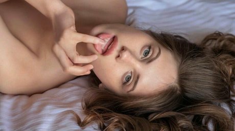 redhead skinny onlyfans sexy nudes photos