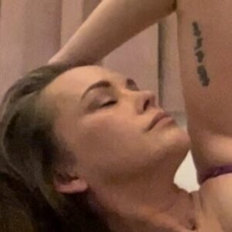 Bathtimebetty nice actress pic