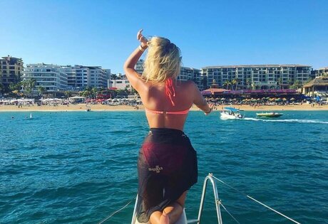 Veronika Dash star adult picture