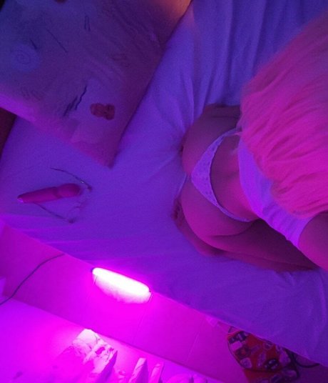 skoomka star nude pics