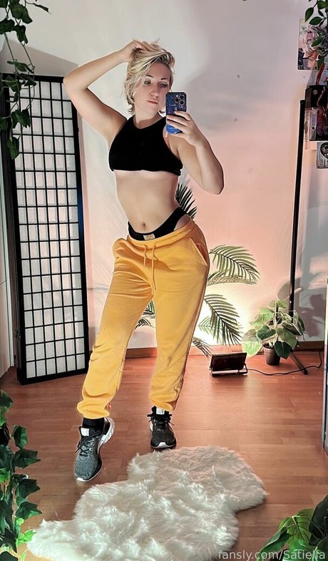 Satiella Cosplay nice model archive