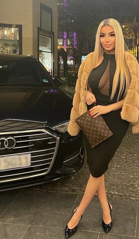 Luxuryysana MYM star beautiful images