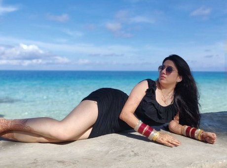 Iwishwithprachi pornstar perfect pictures