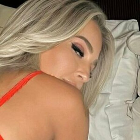 solothebullxxx xxx model photo