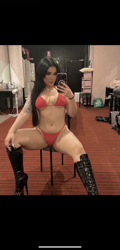 LaceyyLuxx sex actress image