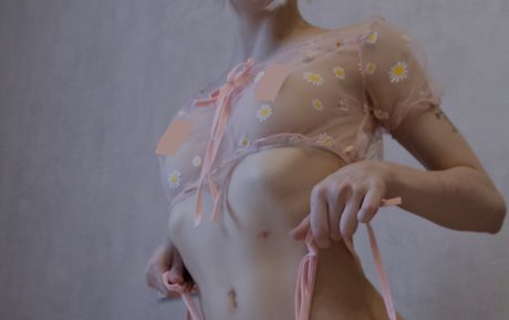 Mia Synaeva adult star galleries