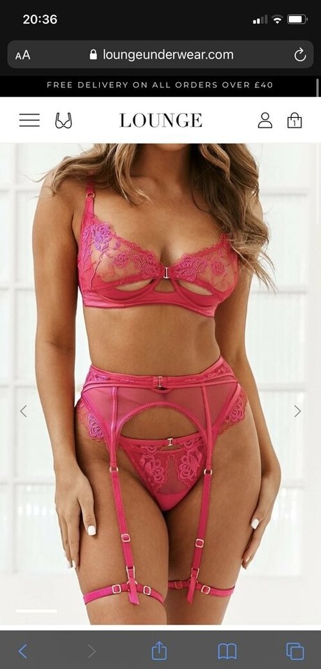 tiny onlyfans sexy naked image