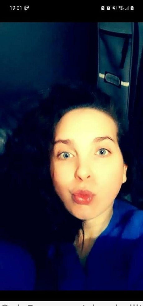 only queen84 pornstar pretty image