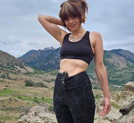 Kellie Hanssen star hot archive